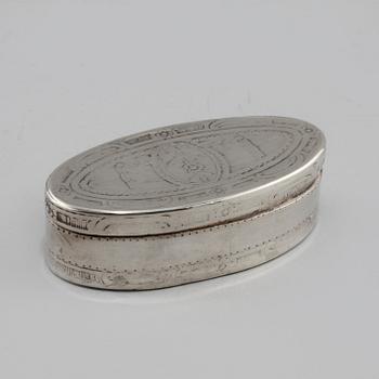 DOSA, silver, Carl Fredrik Seseman, Arboga, 1782. Vikt 65 g.