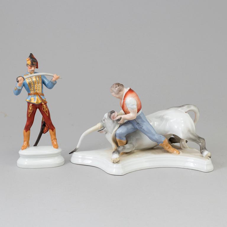 Herend porcelaine figurine Man Fighting with Bull Figurine and Hadik Hussar man, mid 20th century.