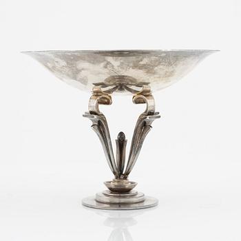 Harald Nielsen för Georg Jensen, skål på fot, sterlingsilver, Köpenhamn, design nr 688, 1933-1944.