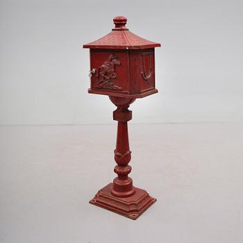 BREVLÅDA, 1900-talets andra hälft.