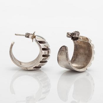 Kaija Aarikka, a 4 piece jewellery set, sterling silver, Finland 1998.