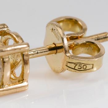 ÖRHÄNGEN, 1 par, 18K guld och diamanter tot ca 1.06 ct.