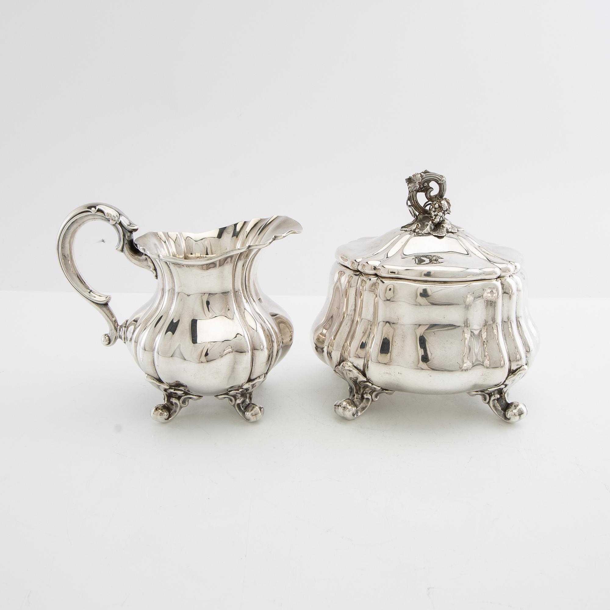 Gustaf Fredrik Hallengren Tea Service 3 dlr Rococo style silver Malmö 1934.