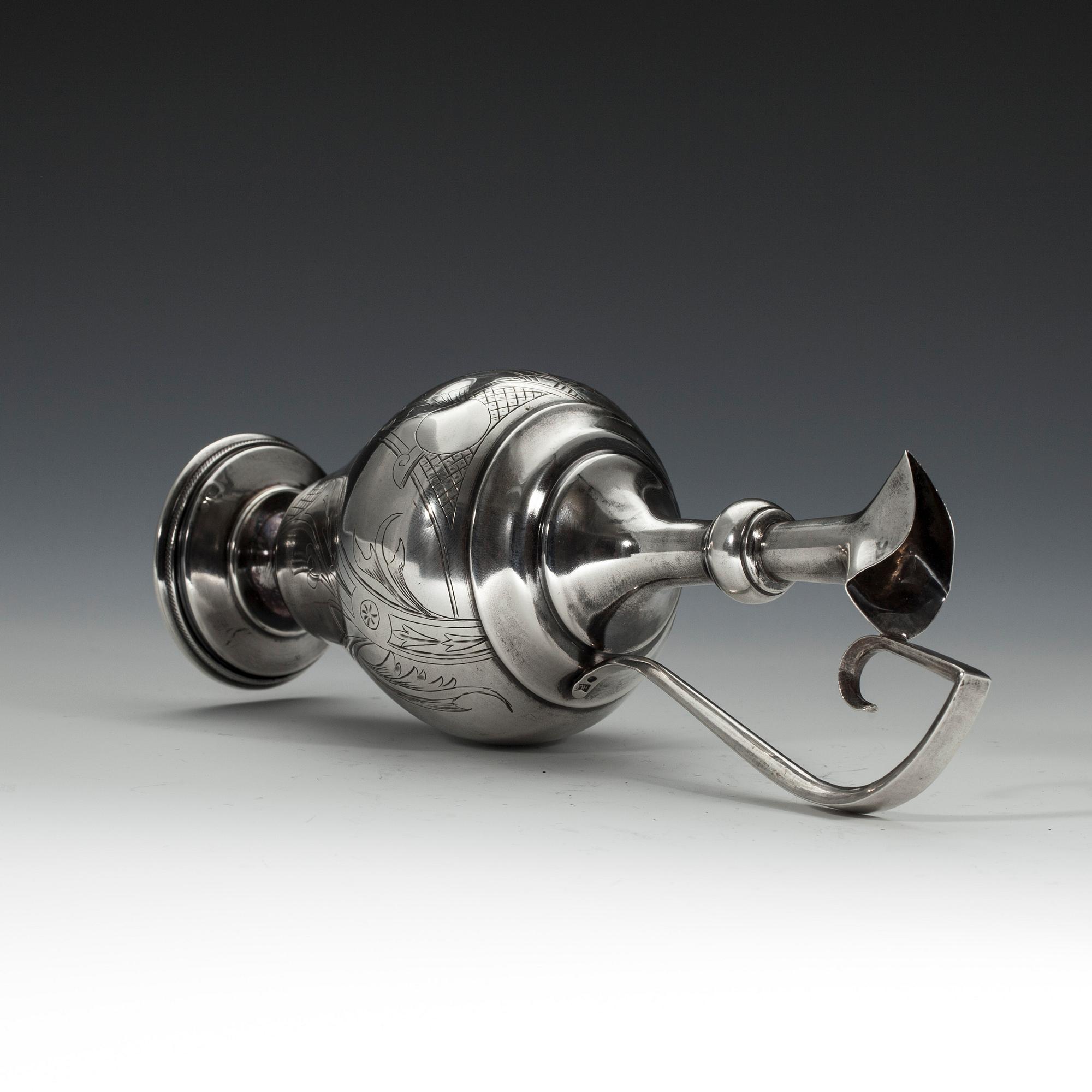 KANNA, silver, mästarstämplar НСС (kyrilliska), Moskva 1908-1917. Vikt 199 g.