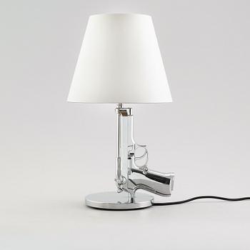 BORDSLAMPA, "Guns-bedside Gun", Philippe Starck, Flos, 2000-tal.