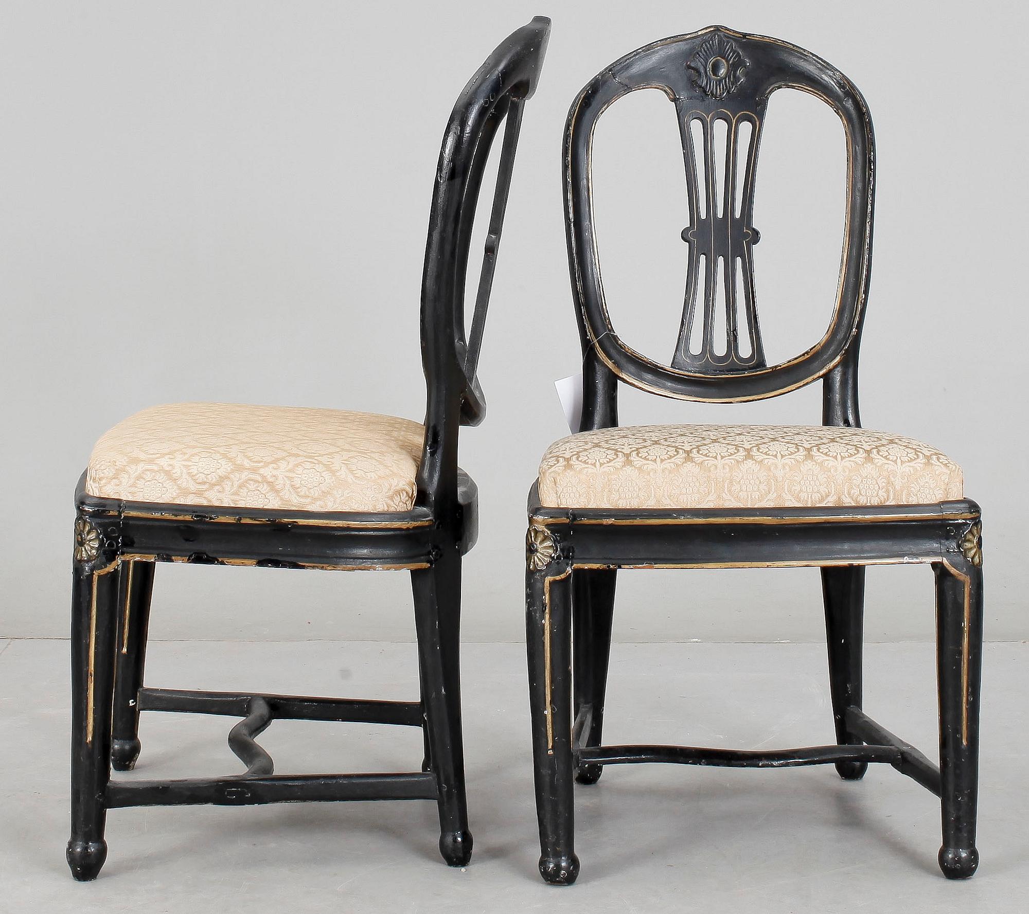 STOLAR, ett par, gustaviansk provinsarbete, 1800-talets första hälft.