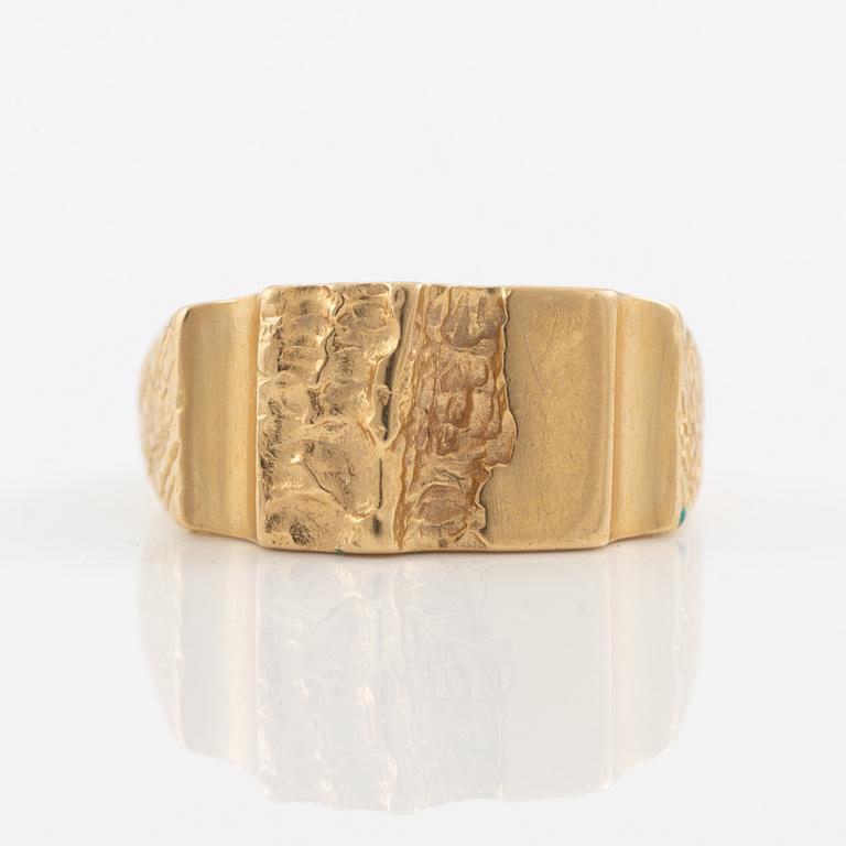 Bengt Hallberg, ring, 18K gold.