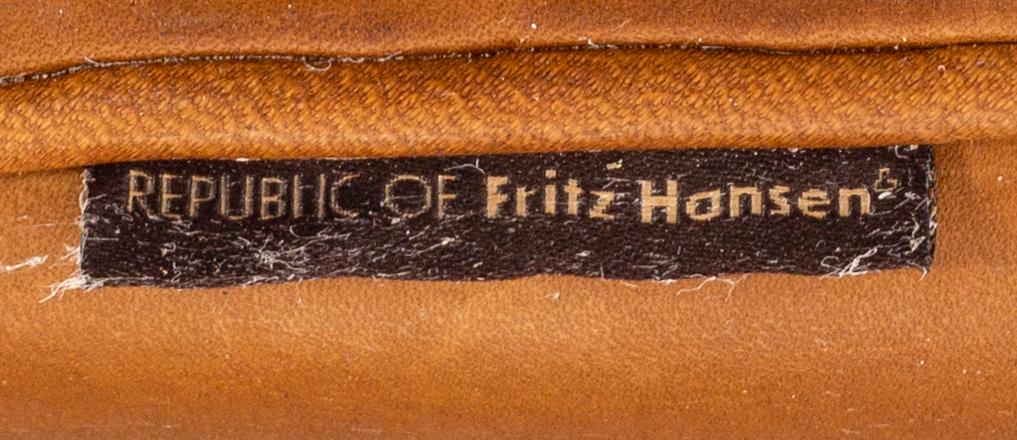 ARNE JACOBSEN, A swan lounge chair for Fritz Hansen, 2017.