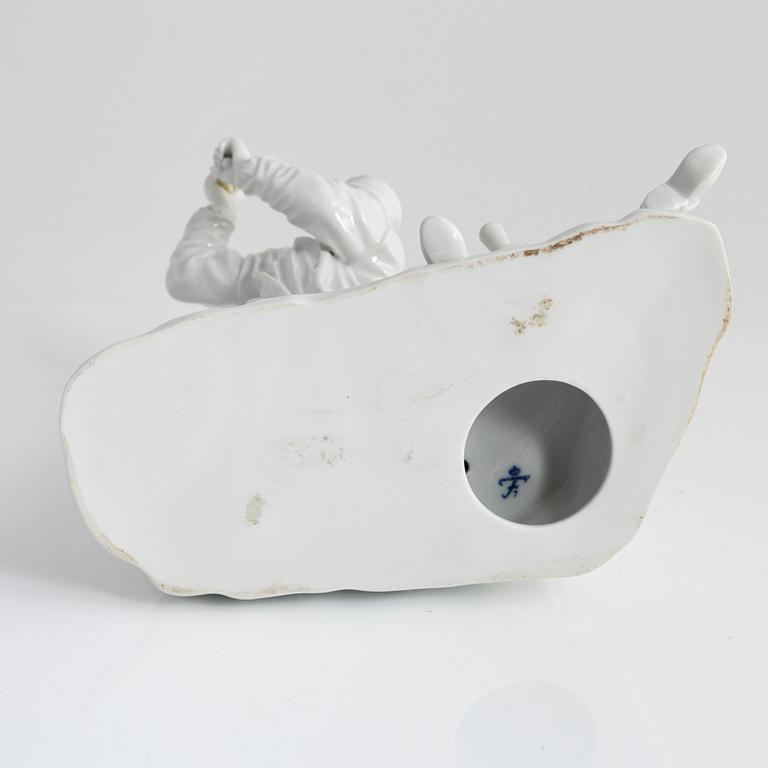 A porcelain figurine group, Fürstenberg, Germany, first half of the 20th century.