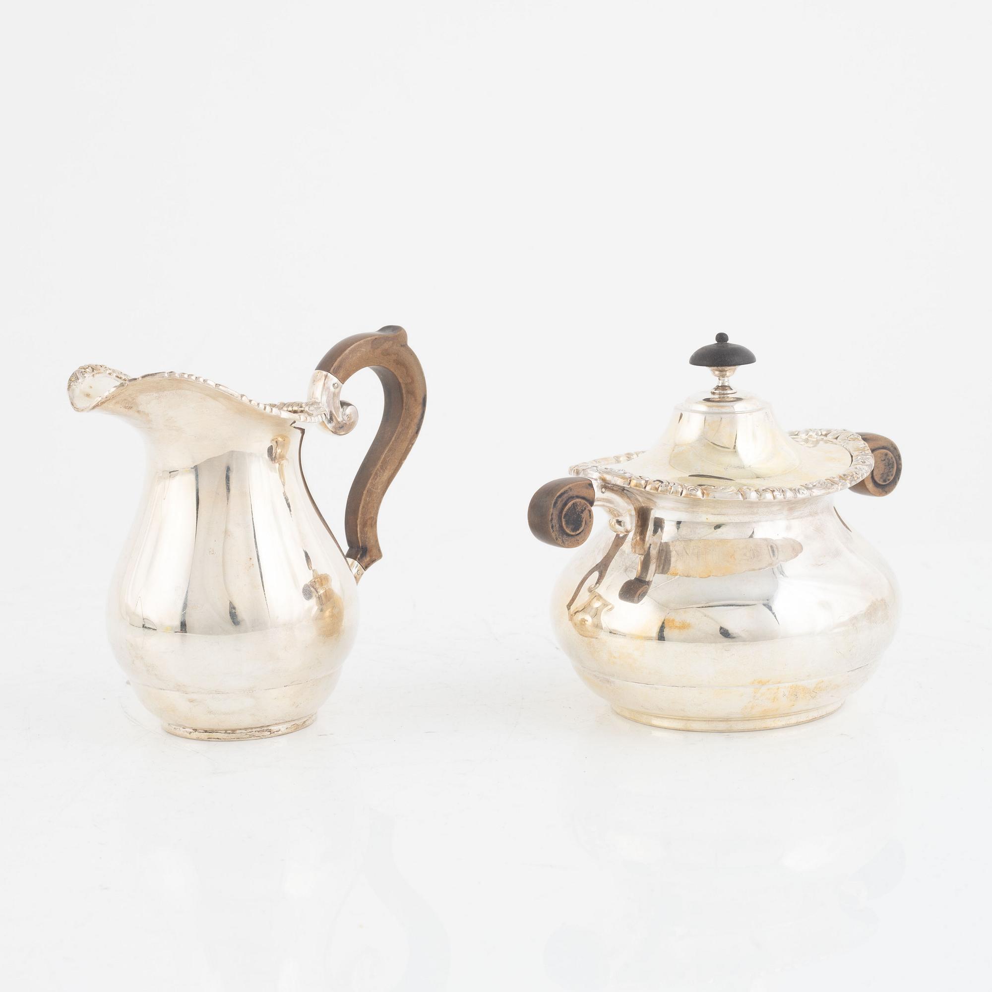 CF Carlman, coffee service, 4 pieces, silver, Stockholm 1919.