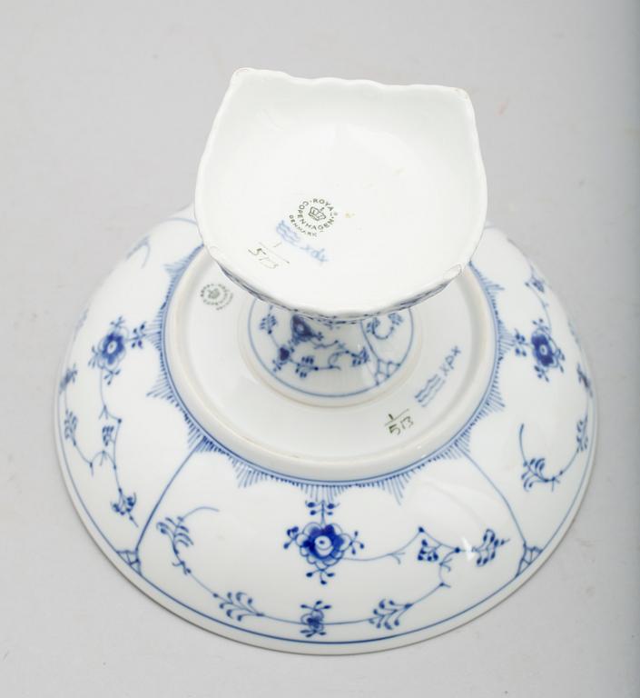 SKÅL PÅ FOT, porslin, Royal Copenhagen.