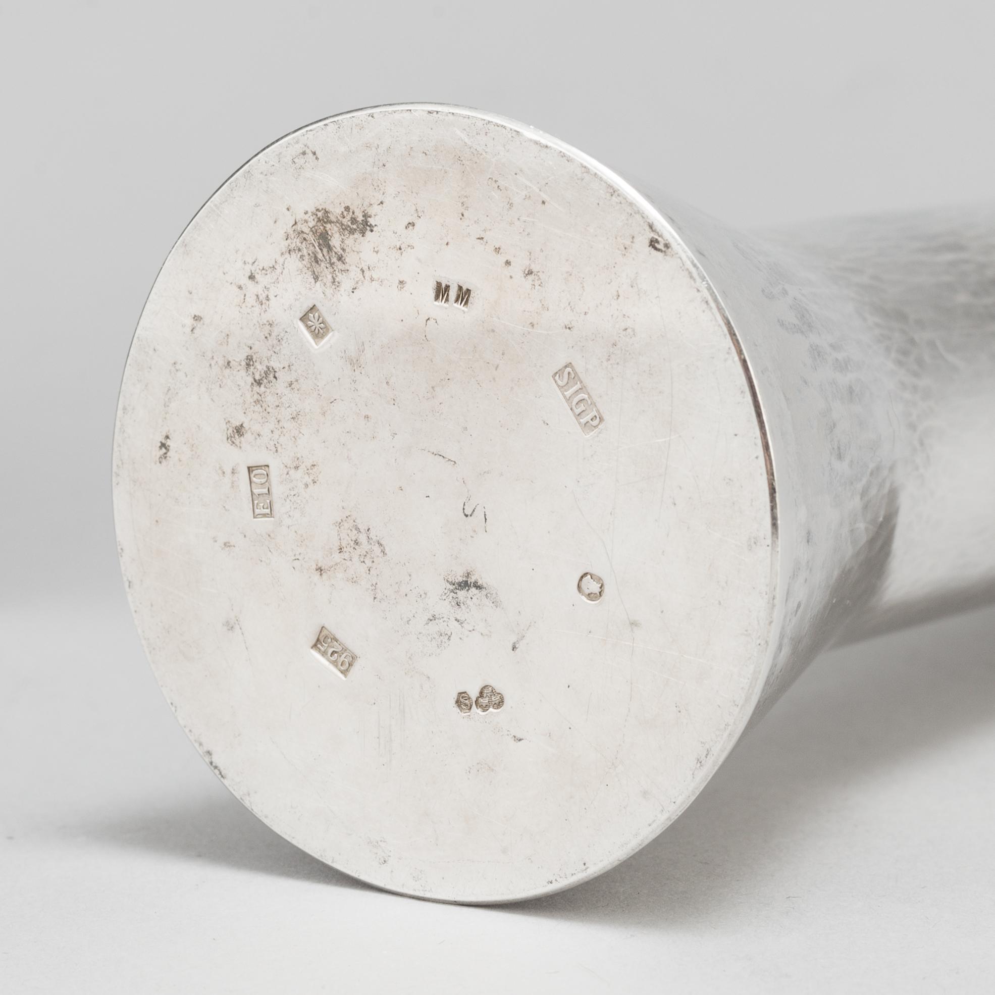 SIGURD PERSSON, a sterling silver vase, Stockholm, 1979.