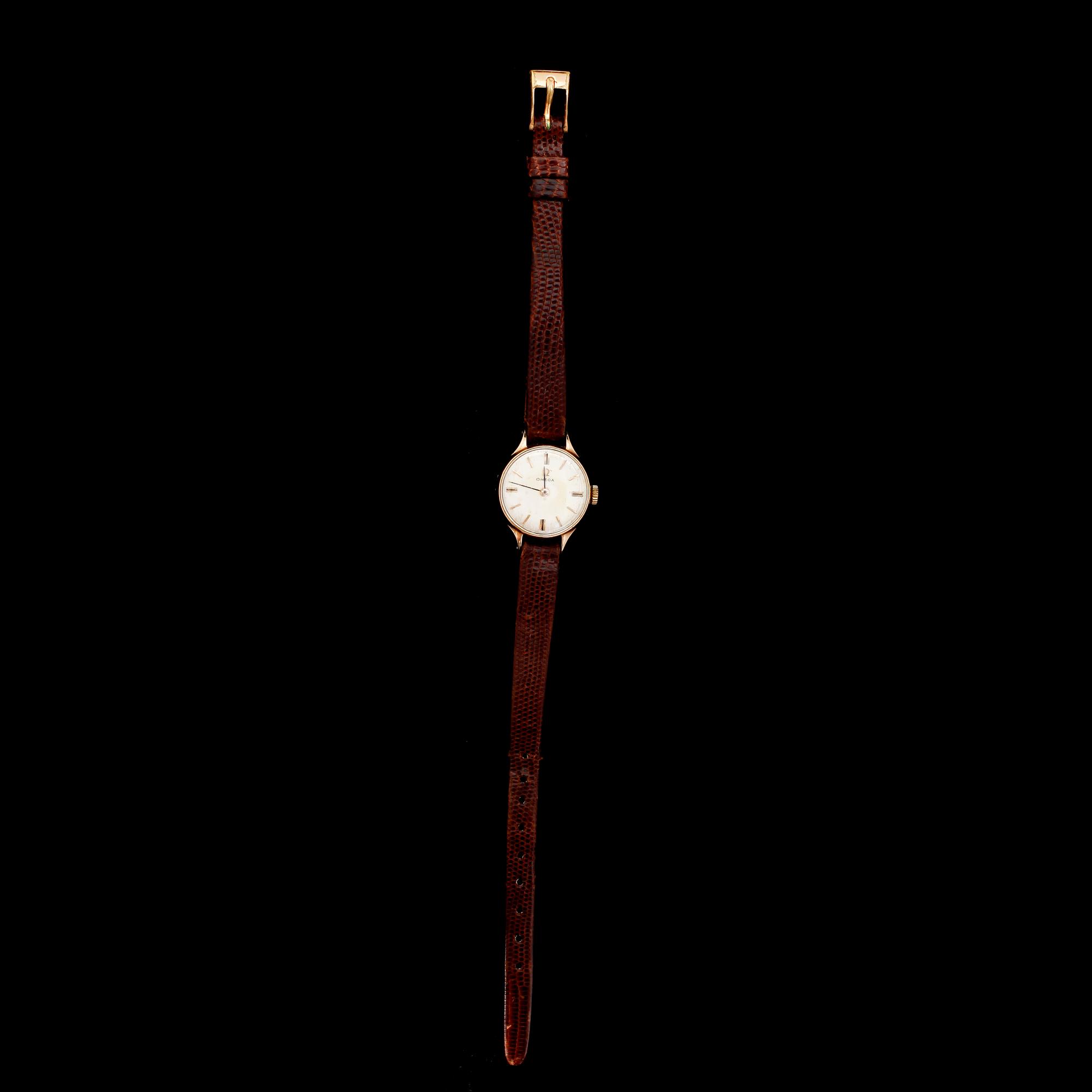 ARMBANDSUR, 18 k guld, Omega.