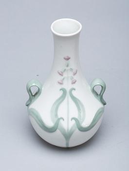 VAS, porslin, Jugend, Rörstrand, 1900-talets början.