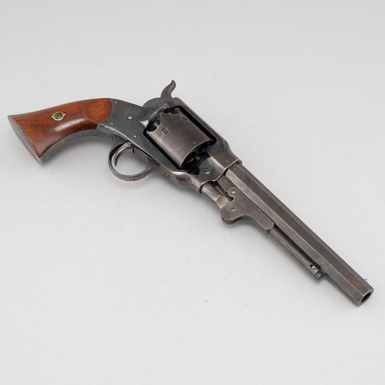 A Rogers & Spencer m/1865 revolver.