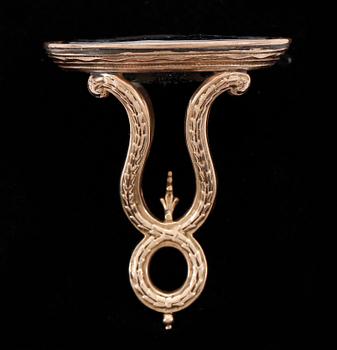 PETSCHAFT, guld, intaglio av sten, 1800-tal. Tot ca 9 gram.