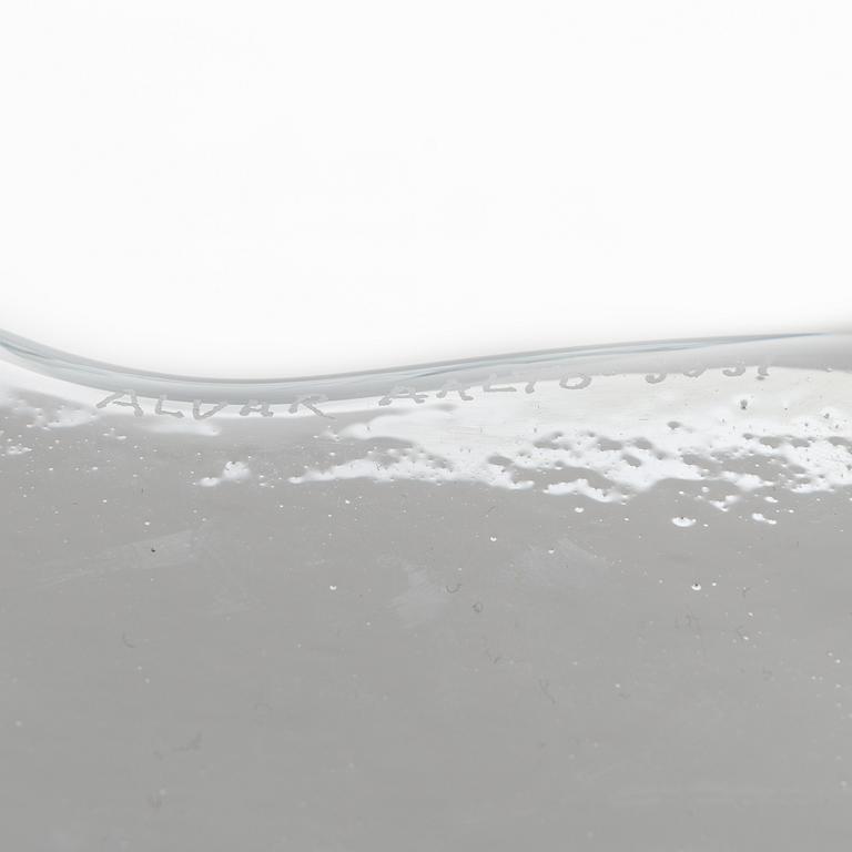 Alvar Aalto, A glass vase, model no. 3031. Signed Alvar Aalto 3031.