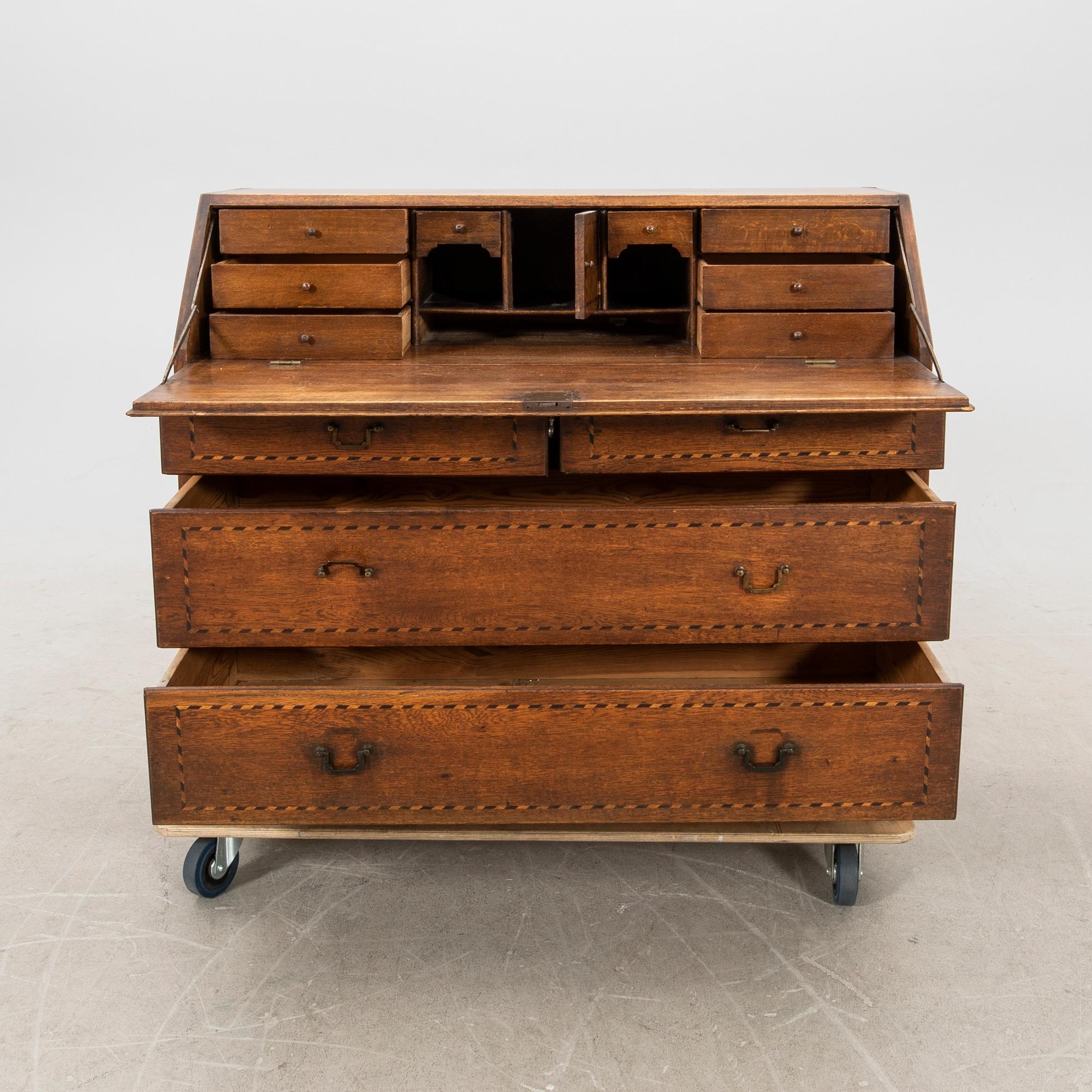 Writing desk, 19th century.