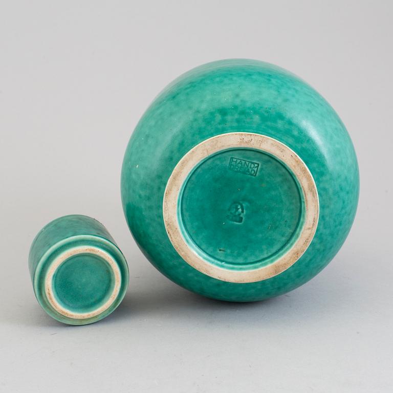 WILHELM KÅGE, vas och cigarettställ, stengods, Gustavsberg.