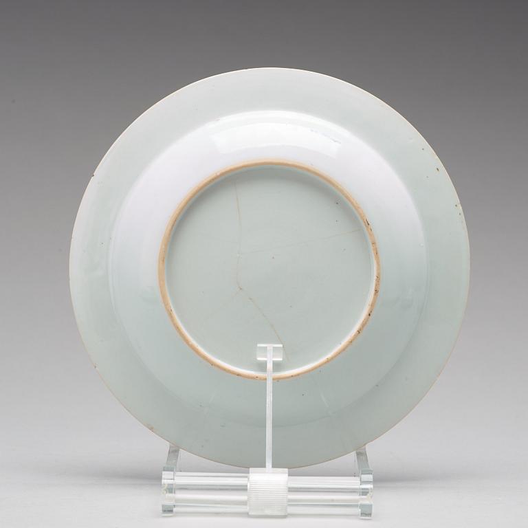 A set of five armorial plates, Qing dynasty, Qianlong (1736-95).