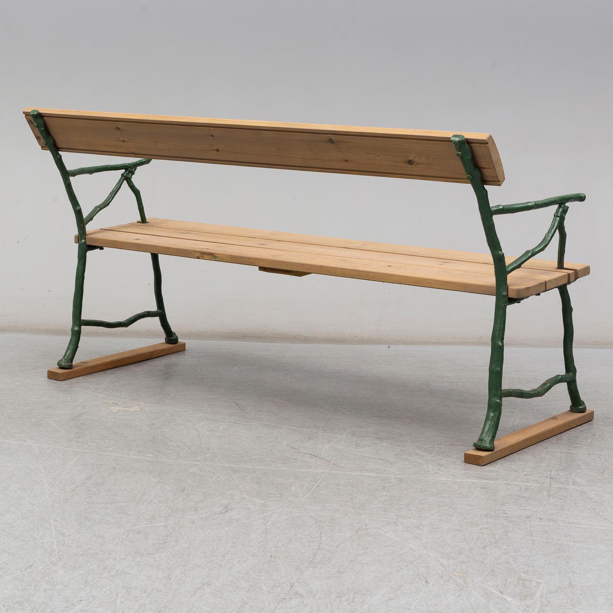 TRÄDGÅRDSSOFFA, omkring år 1900.