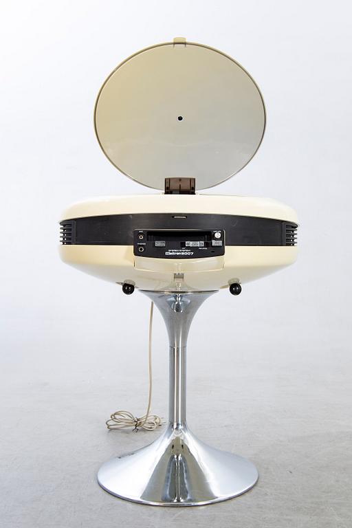 Weltron, 2007 A stereo system, circa 1972.