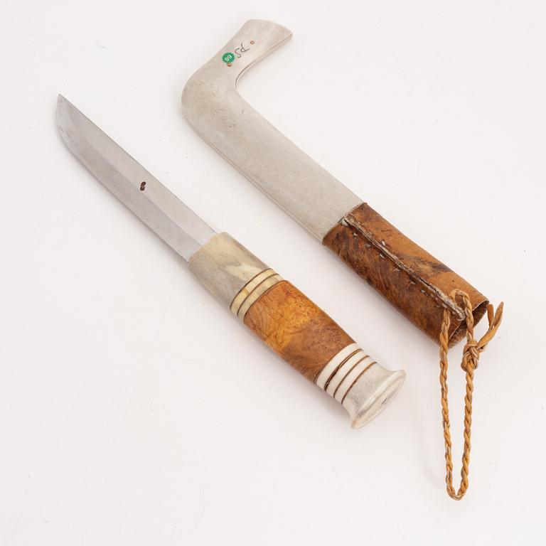A reindeer horn knife by Per Sunna, before 1965, signed.