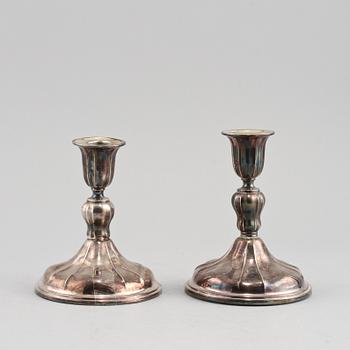 PARTI SILVER, silver, bla GAB Stockholm, 1900-tal. Vikt minus ljusstakar 438 g.