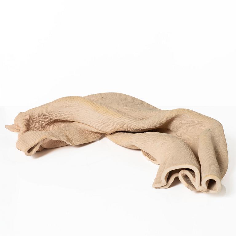 Hertha Hillfon, a ceramic sculpture, dated 1979.