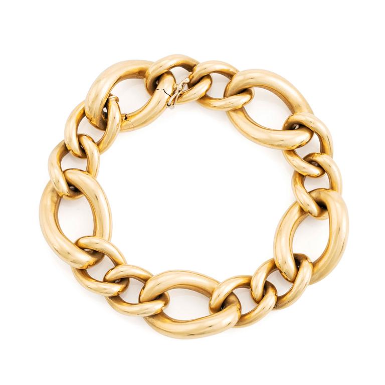 An 18K gold Tännler bracelet.