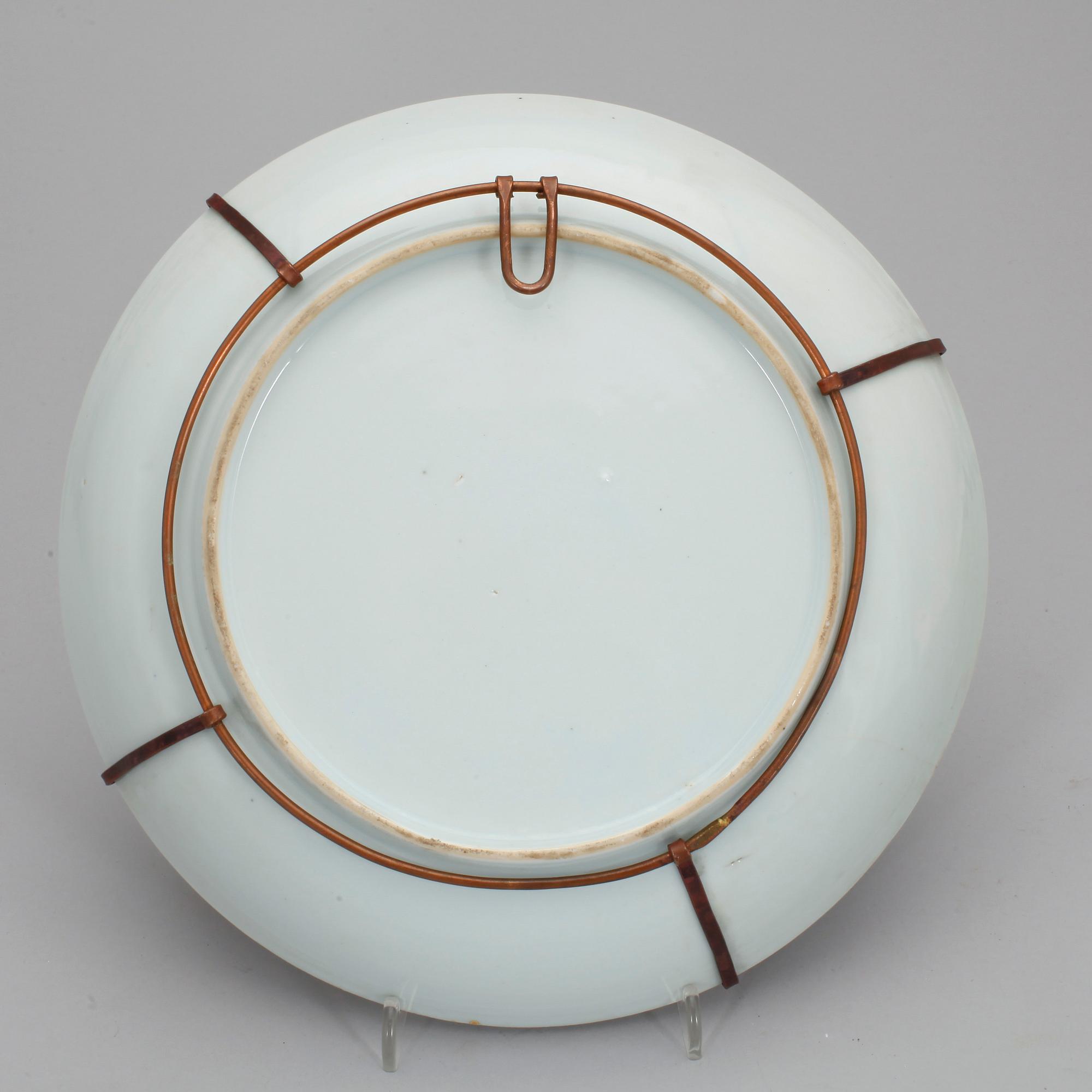 SKÅLFAT, porslin, Kina, troligen 1800-tal.