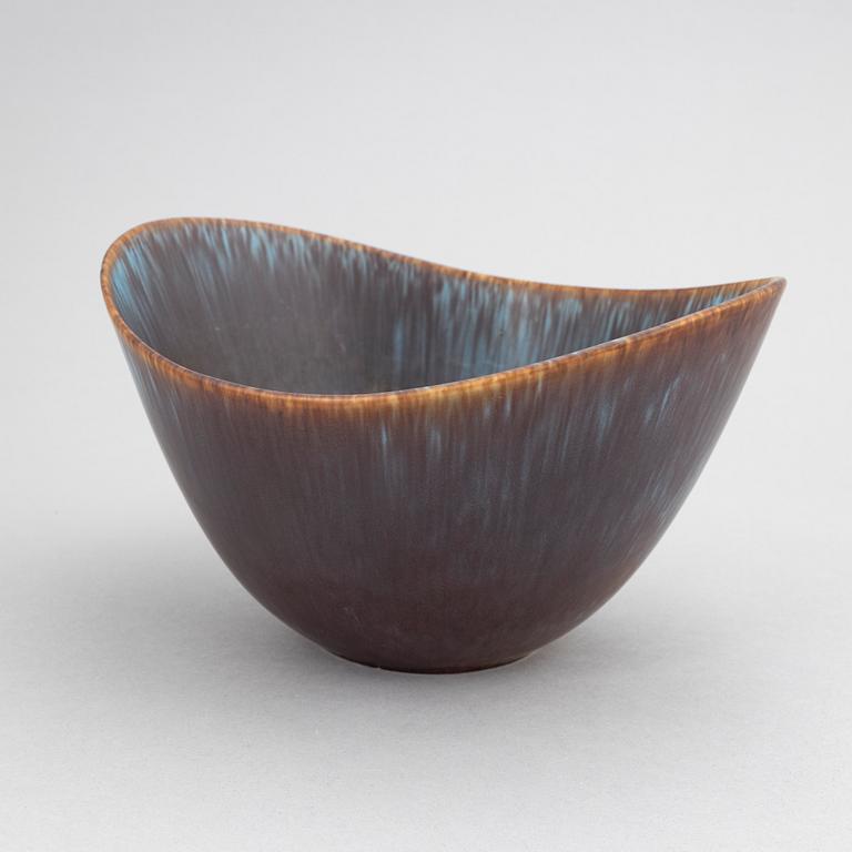 Gunnar Nylund, a stoneware bowl, Rörstrand.