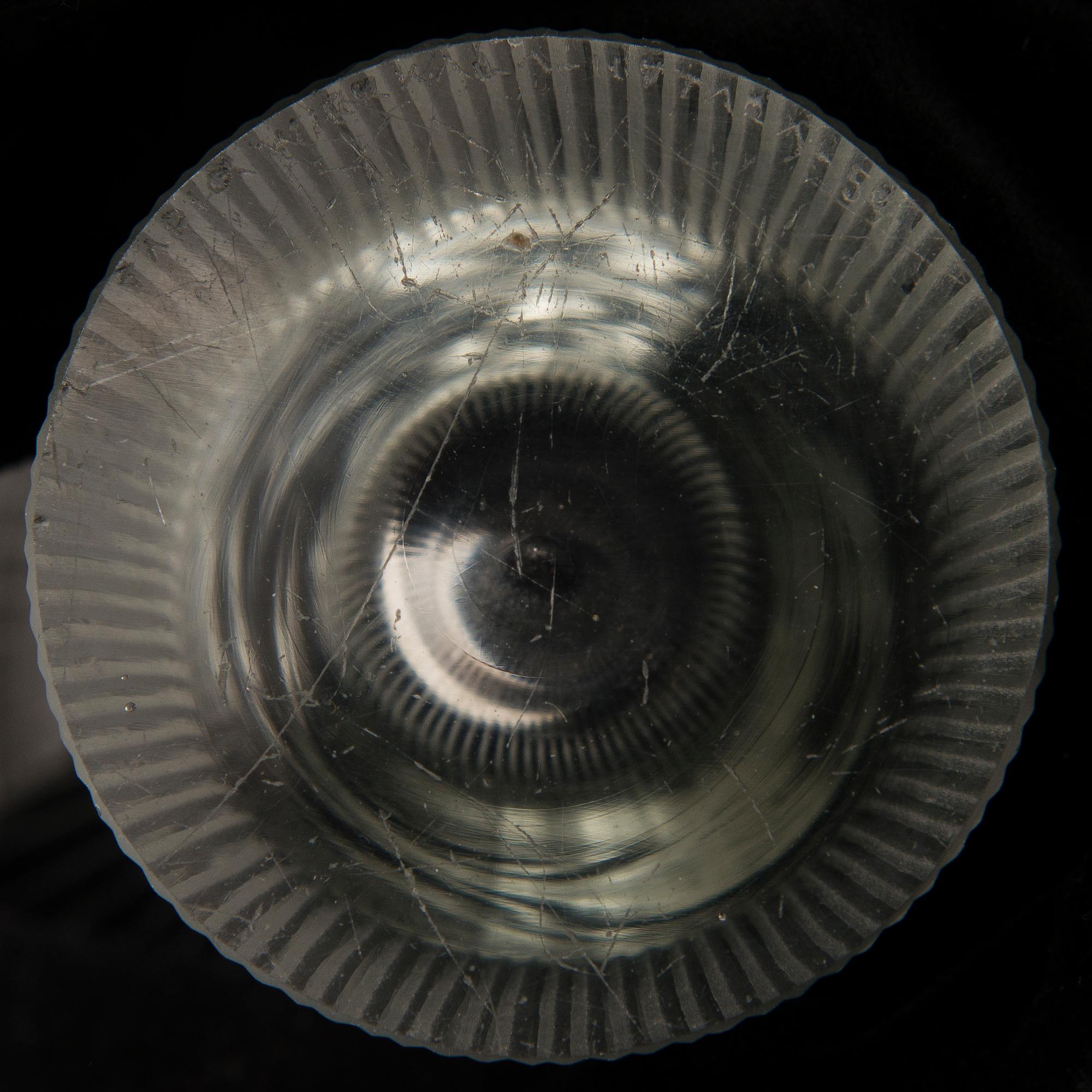Tapio Wirkkala, A KANTARELLI GLASS VASE, signed Tapio Wirkkala Iittala -54.