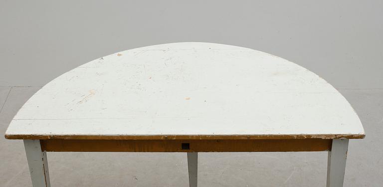 MÅNBORD, 1800-talets mitt.