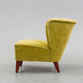 A 1940's Swedish Modern lounge chair by Gösta Jonsson.