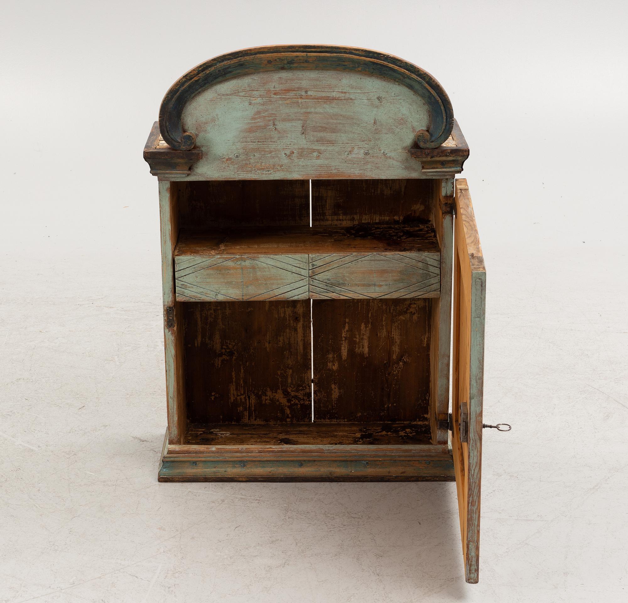 A Painted Hanging Cabinet, 19th Century, probably Österbotten, Finland.
