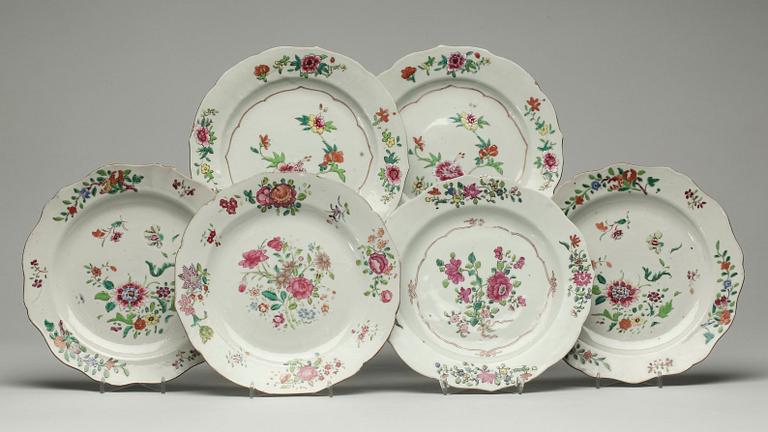 TALLRIKAR, 13 stycken, Kina Qianlong (1736-1795).