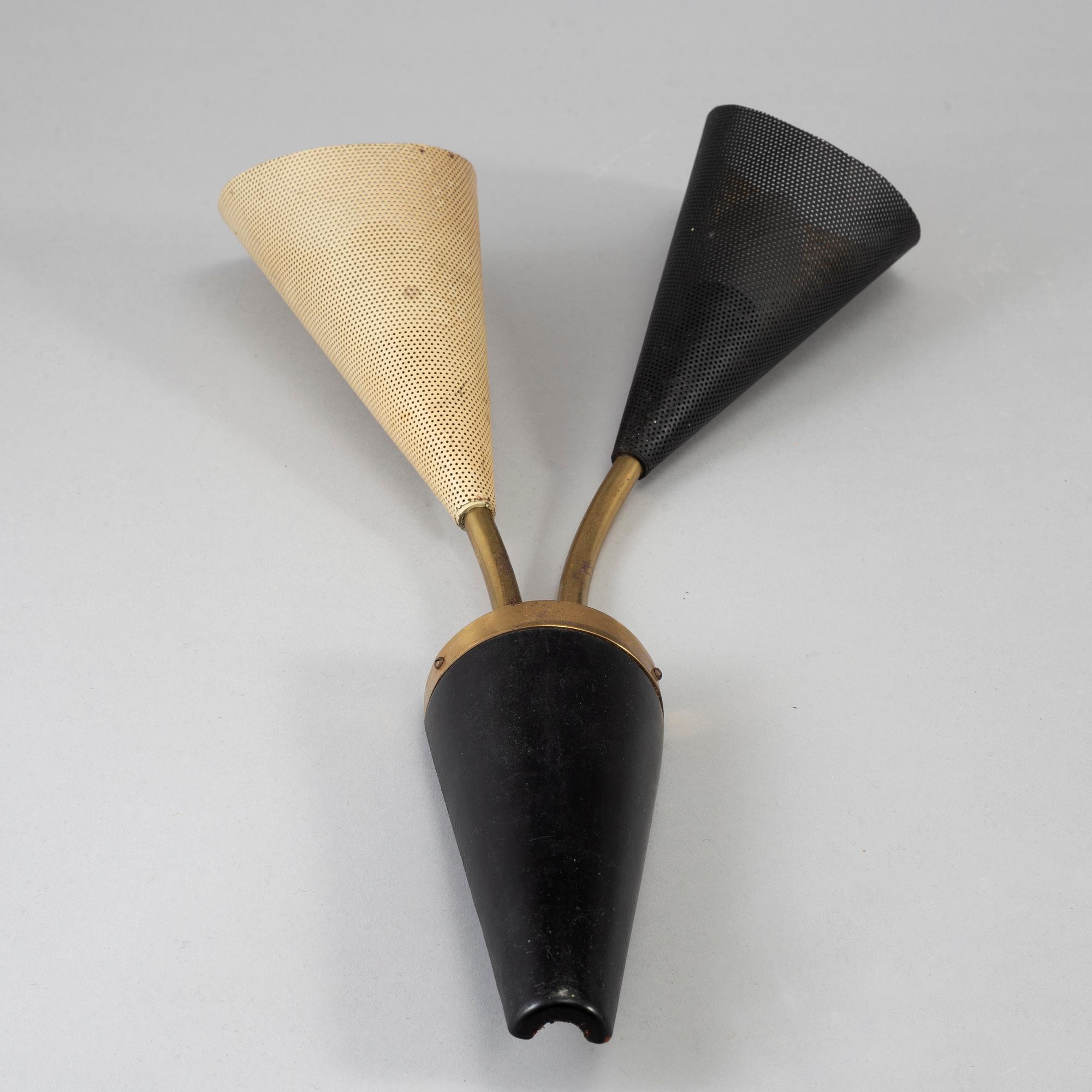A pair of mid 20th century wall lights.