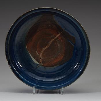 RÖKELSEKAR, keramik. Qingdynastin (1644-1912).