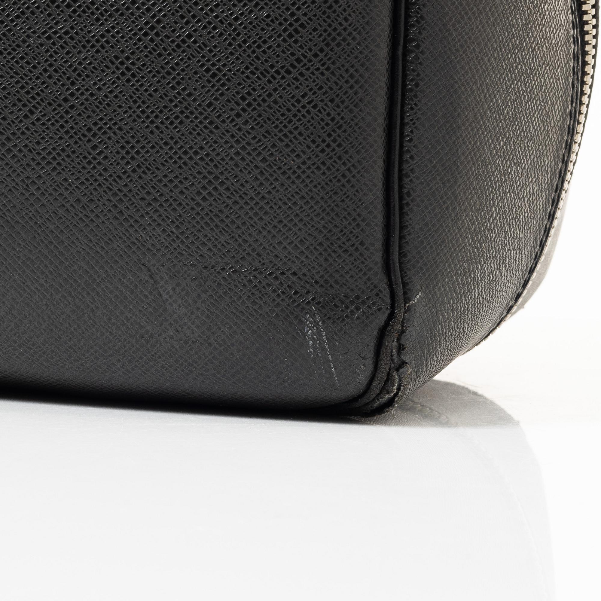 Louis Vuitton, Weekend bag, "Helanga", 2001.