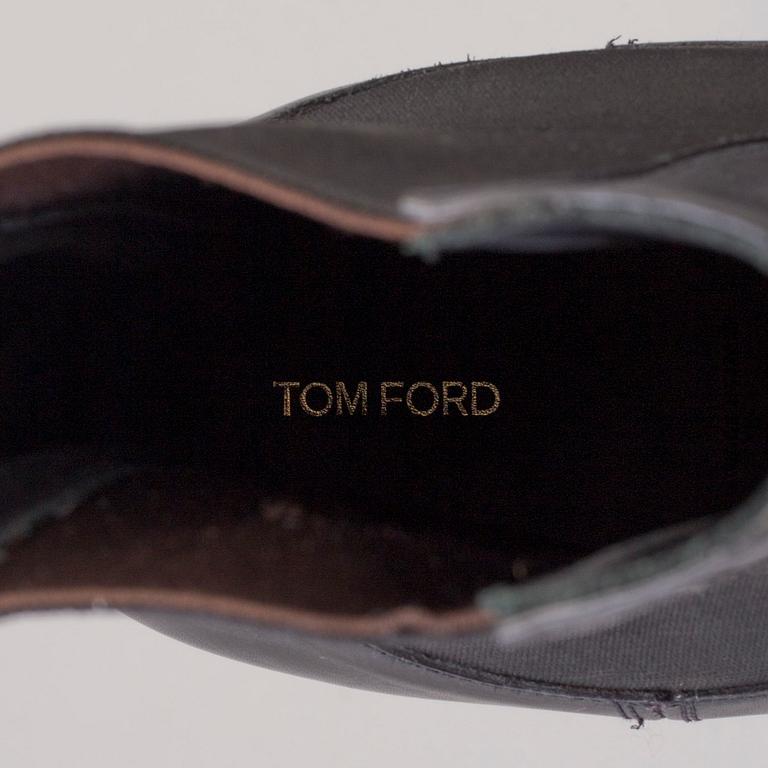 BOOTS, Tom Ford, size 9.