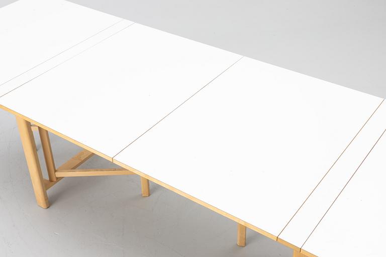 Bruno Mathsson, a 'Maria Flap' gate leg table, Mathsson International, 2011.