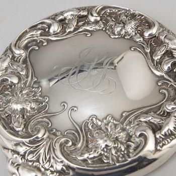 A sterling silver mirror from around year 1900.