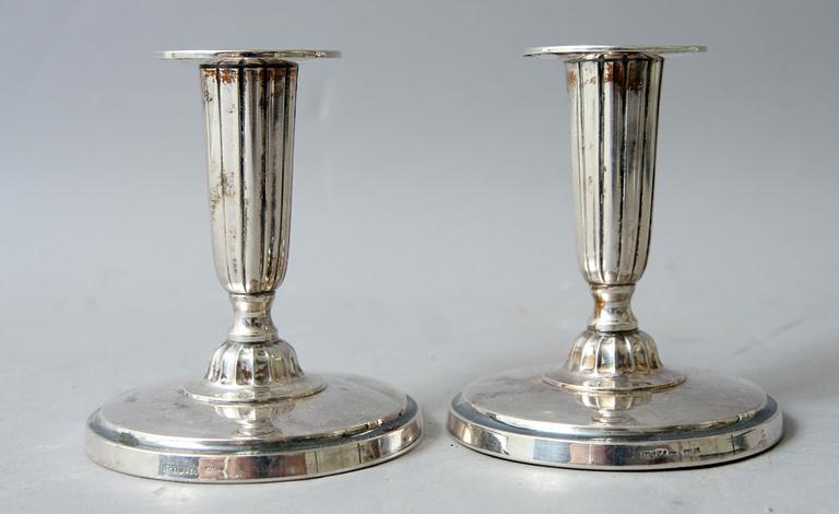 LJUSSTAKAR, 2 par, silver, TESI resp C G Hallberg.
