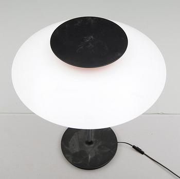 BORDSLAMPA, PH-80, Poul Henningsen.