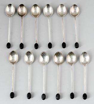 MOCKASKEDAR, 12 st, silver, Walker & Hall, Sheffield 1926. Tot vikt ca 75 g.