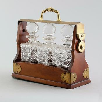 TANTALUS, England, 1900-talets första hälft.