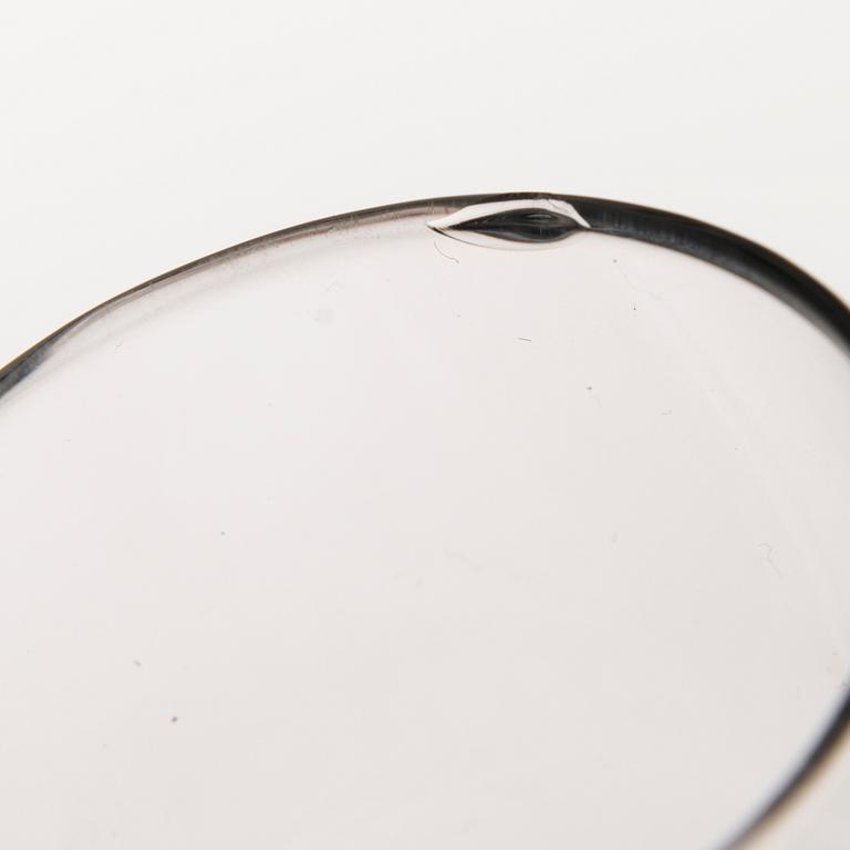 TIMO SARPANEVA, GLASSERVISDELAR OCH LJUSSTAKE, "Arkipelago", formgivna på 1970-talet, Iittala.