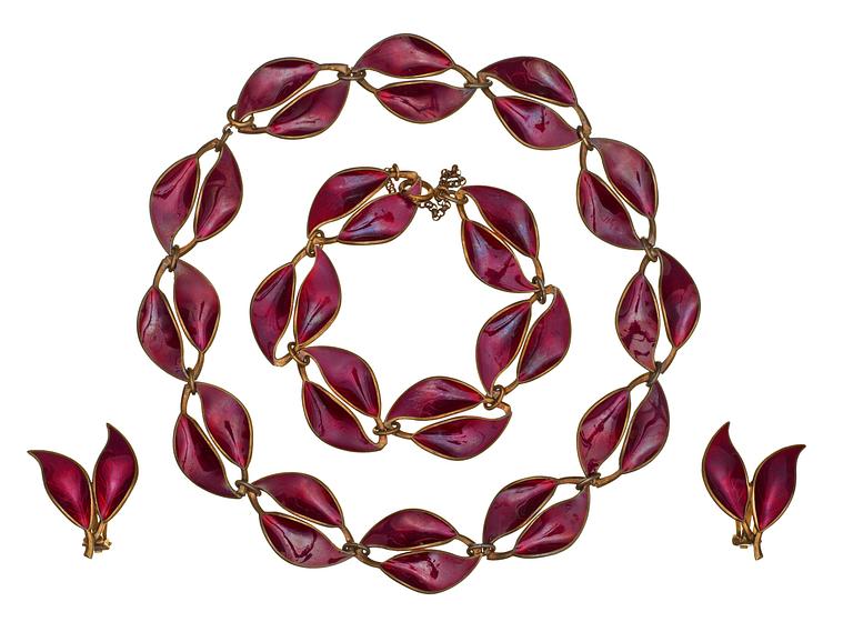 A David-Andersen set of sterling and burgundy red enamel, Norway 1950's.