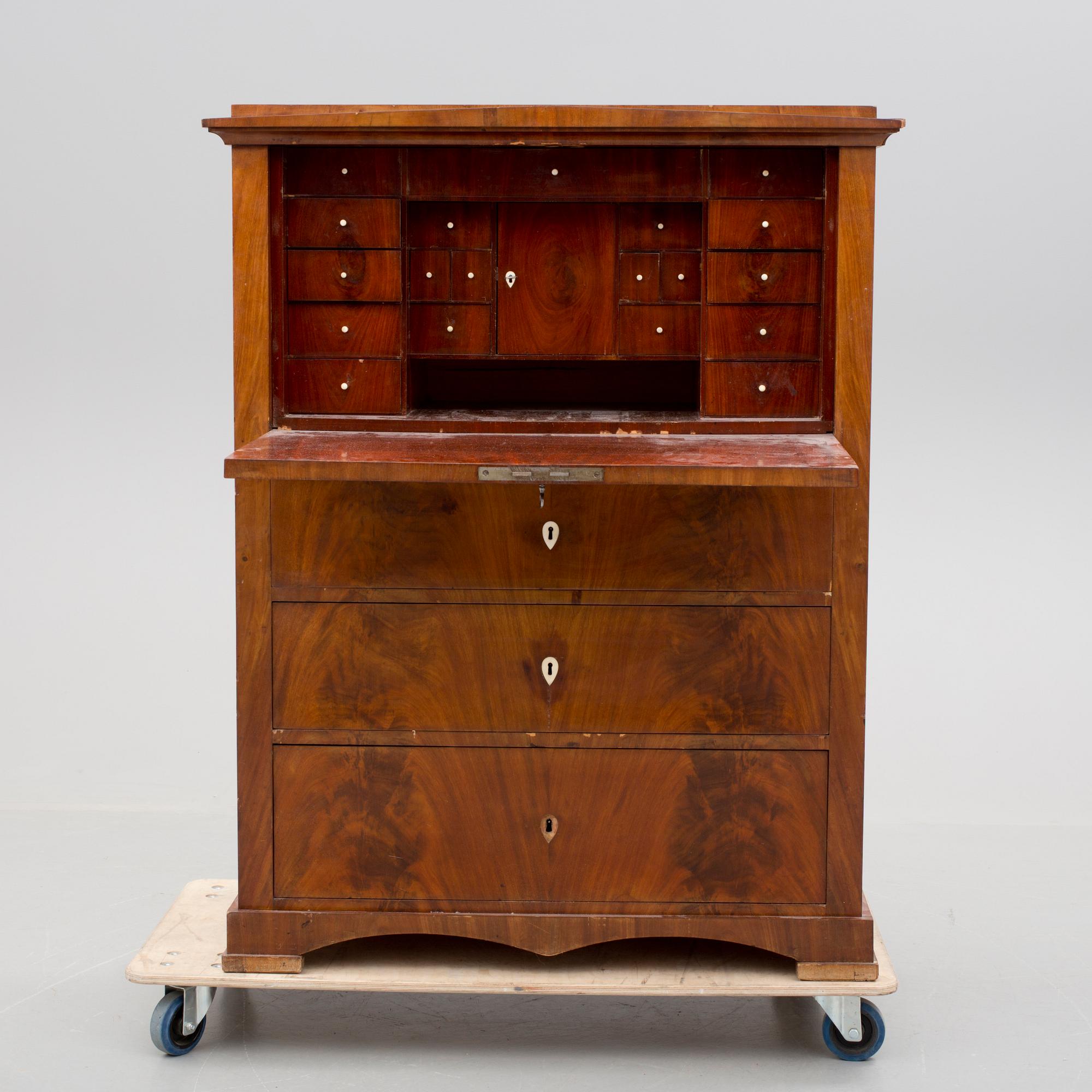 CHIFFONJÉ, Karl Johan, 1800-talets första hälft.